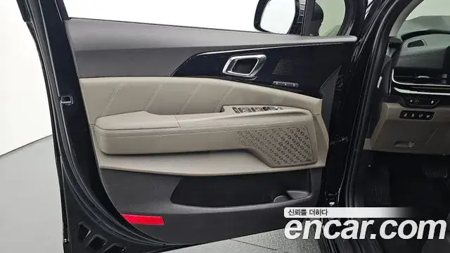 Kia Carnival 2026 — ფოტო 32/35