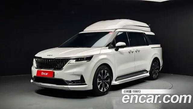 Kia Carnival 2021 — Фото 1/20