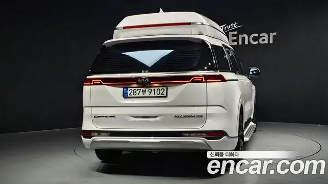 Kia Carnival 2021 — Фото 4/20
