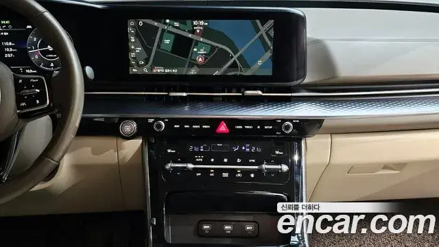 Kia Carnival 2021 — Фото 15/20