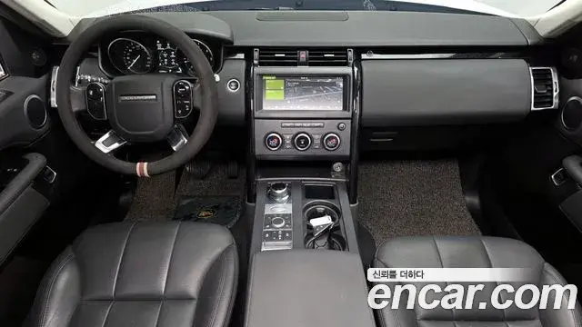 Land Rover Discovery 5 2019 — Şəkil 10/20