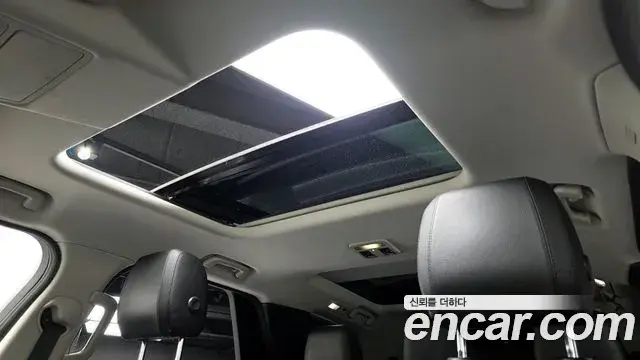 Land Rover Discovery 5 2019 — Şəkil 17/20