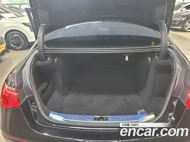 Mercedes-Benz S-Class 2025 — Şəkil 19/20
