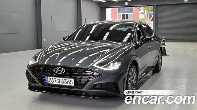 Hyundai Sonata 2019 — Фото 2/18
