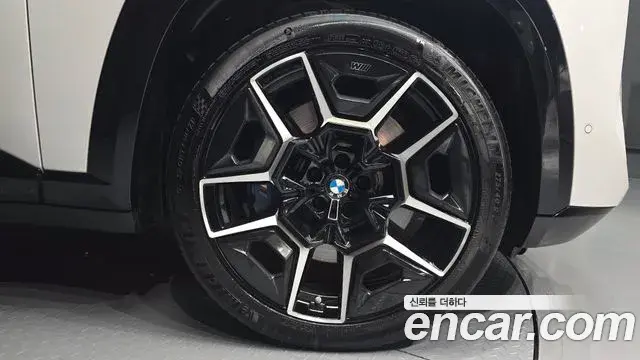 BMW XM 2023 — Şəkil 15/34