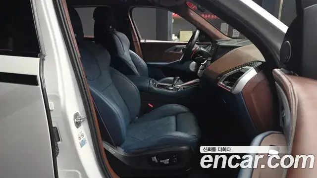 BMW XM 2023 — Şəkil 29/34
