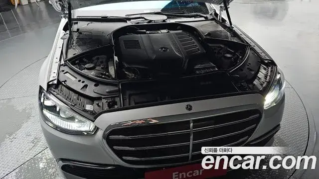Mercedes-Benz S-Class 2024 — ფოტო 26/36