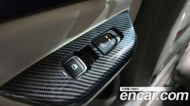 Kia Carnival 2021 — Şəkil 10/31