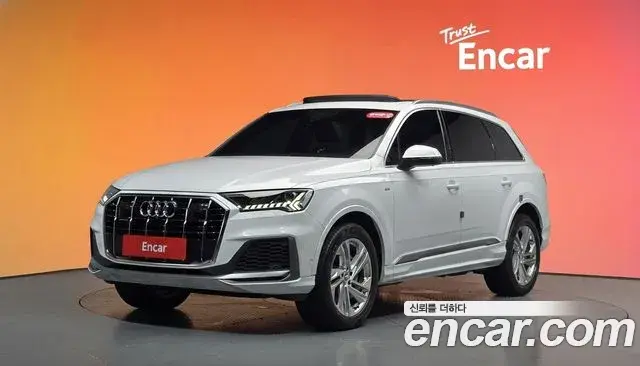 Audi Q7 2021 — ფოტო 3/31