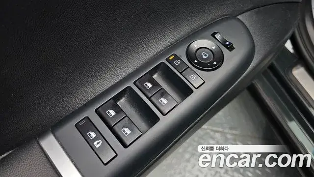Hyundai Grandeur 2023 — Фото 13/20