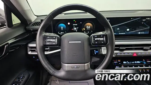 Hyundai Grandeur 2023 — Фото 14/20