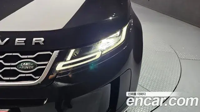 Land Rover Range Rover Evoque 2020 — Photo 29/32