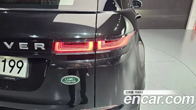 Land Rover Range Rover Evoque 2020 — Photo 2/32