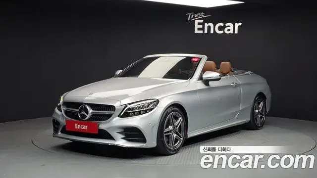 Mercedes-Benz C-Class 2019 — Фото 1/20