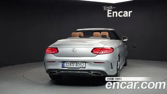 Mercedes-Benz C-Class 2019 — Фото 4/20