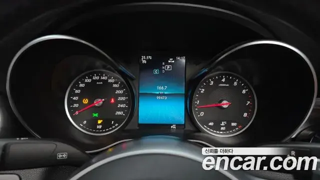 Mercedes-Benz C-Class 2019 — Фото 8/20
