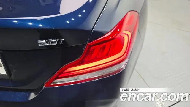 Genesis G70 2019 — ფოტო 16/30