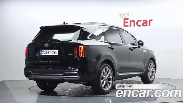 Kia Sorento 2021 — Photo 12/36