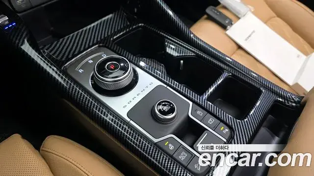 Kia Sorento 2021 — Photo 17/36