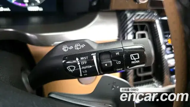Kia Sorento 2021 — Photo 8/36