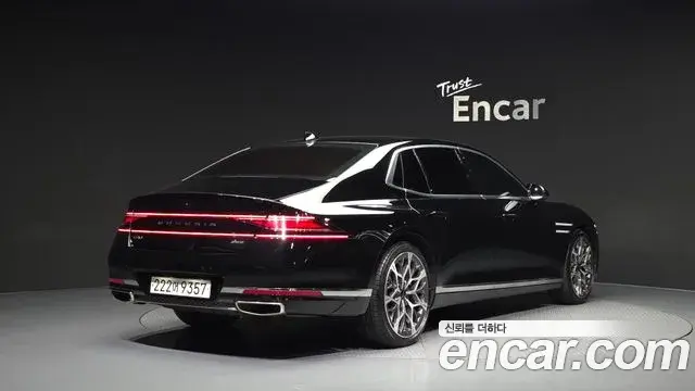 Genesis G90 2023 — ფოტო 2/20