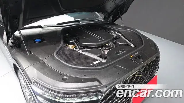Genesis G90 2023 — ფოტო 13/20