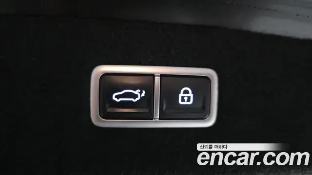 Genesis G90 2023 — ფოტო 15/20