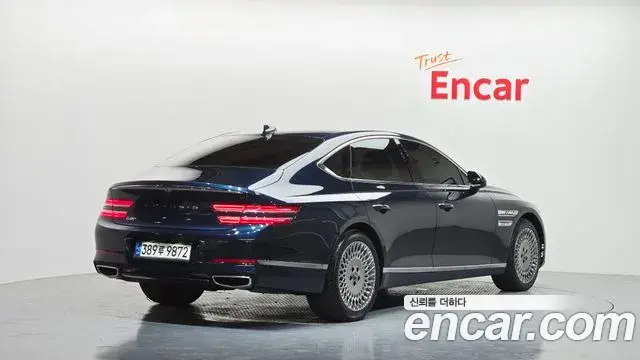Genesis G80 2021 — Şəkil 24/31