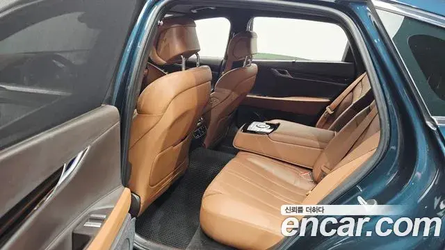 Genesis G80 2021 — Şəkil 27/31