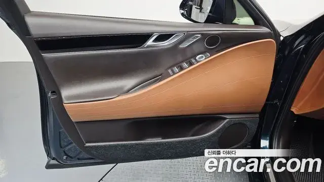 Genesis G80 2021 — Şəkil 10/31