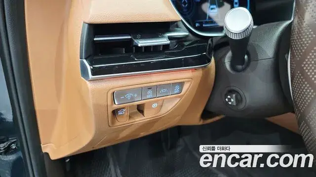 Genesis G80 2021 — Şəkil 18/31