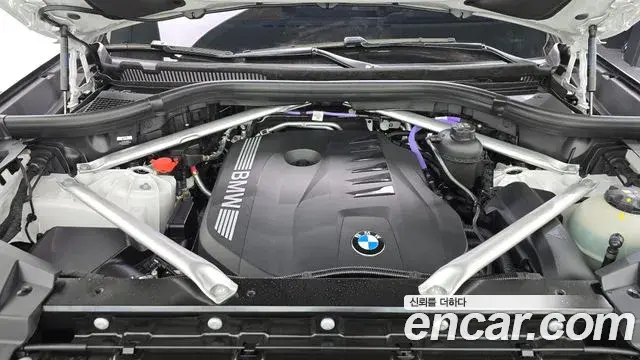 BMW X5 2025 — Photo 6/35