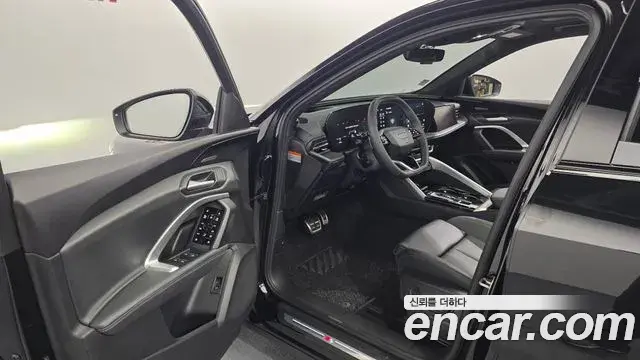Audi Q5 2025 — Photo 14/20