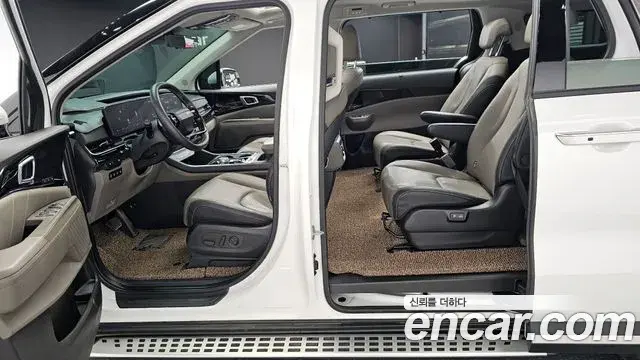 Kia Carnival 2024 — Şəkil 4/32