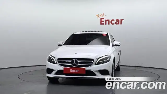 Mercedes-Benz C-Class 2019 — Фото 3/20