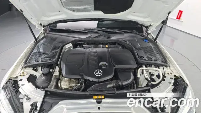 Mercedes-Benz C-Class 2019 — Фото 6/20