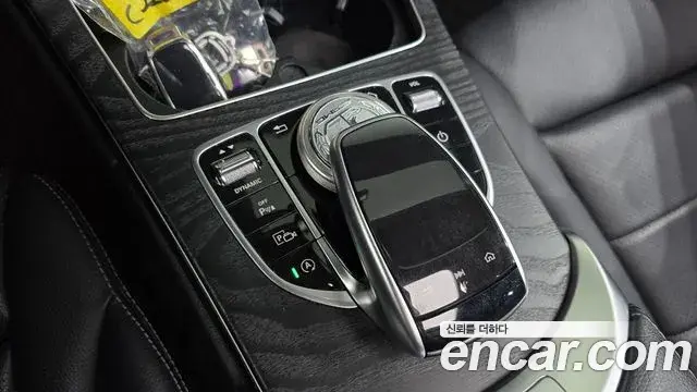 Mercedes-Benz C-Class 2019 — Фото 18/20