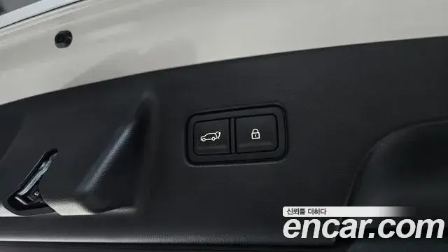 Hyundai Palisade 2025 — ფოტო 25/33