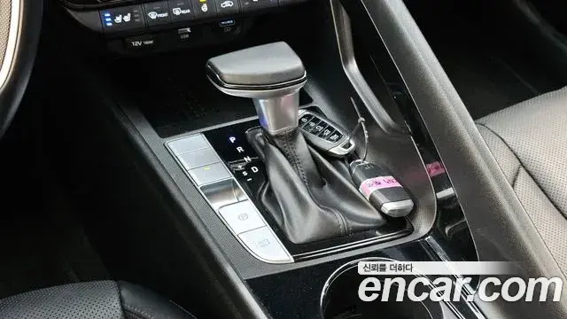 Hyundai The New Avante Hybrid 2020 — Şəkil 3/32