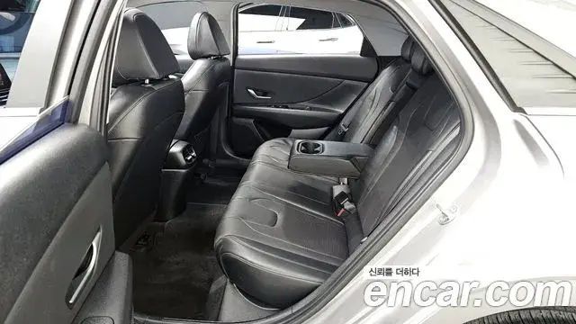 Hyundai The New Avante Hybrid 2020 — Şəkil 9/32