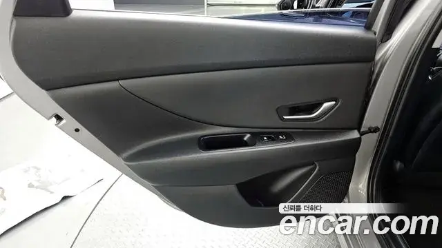 Hyundai The New Avante Hybrid 2020 — Şəkil 7/32