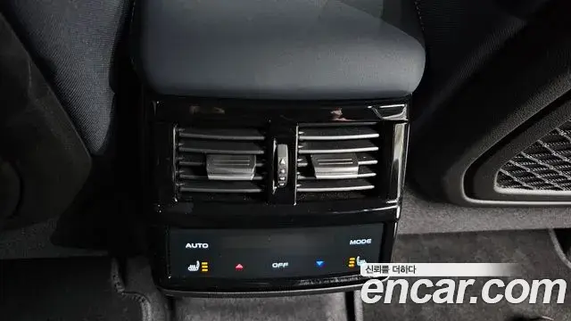 Renault Samsung Grand Koleos 2026 — Photo 2/36