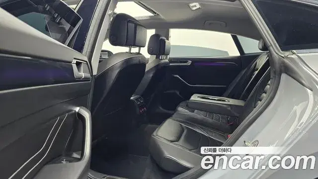 Volkswagen Arteon 2023 — Şəkil 22/31