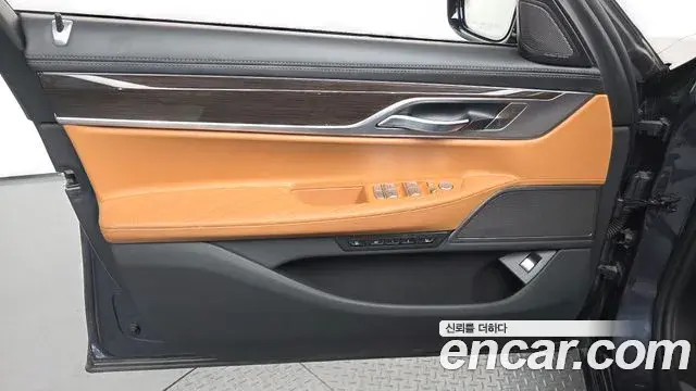 BMW 7 Series 2019 — Şəkil 2/39
