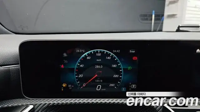 Mercedes-Benz A-Class 2019 — Şəkil 28/30
