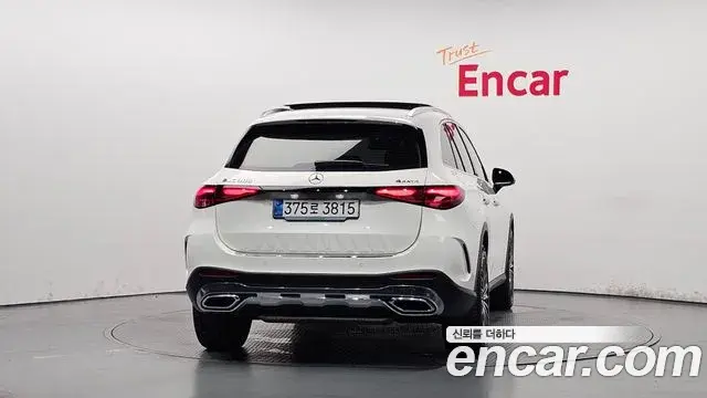 Mercedes-Benz GLC-Class 2025 — Фото 4/20
