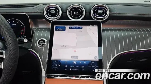 Mercedes-Benz GLC-Class 2025 — Фото 14/20
