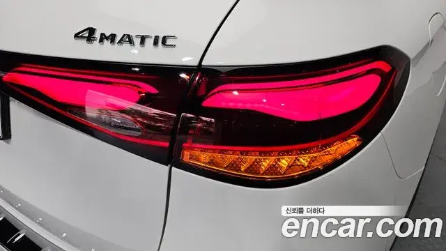Mercedes-Benz GLC-Class 2025 — Şəkil 28/35