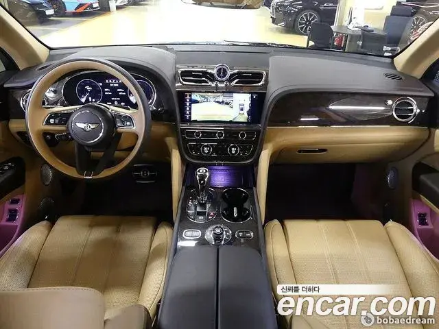Bentley Bentayga 2022 — Şəkil 14/20