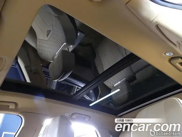 Bentley Bentayga 2022 — Şəkil 16/20